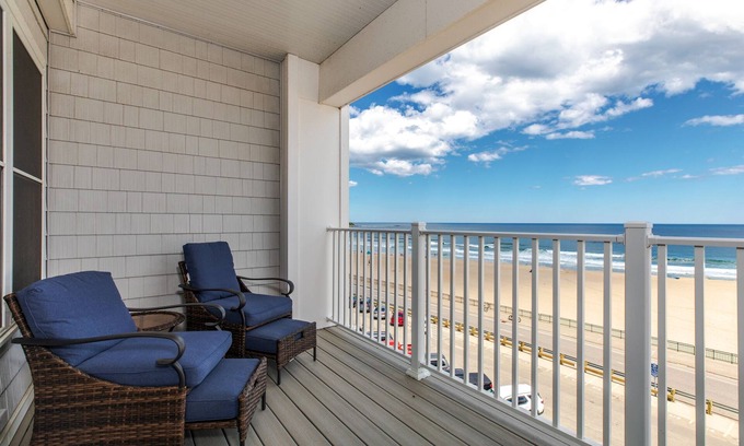 Hampton Condo | High Rise Luxury Oceanfront Condo, 5th Floor. Close to Everything, Epic Views!