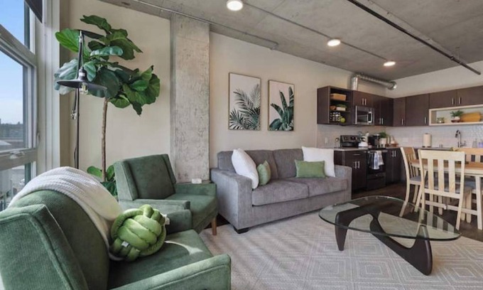 Spokane Apartment | High Rise with Gym and Free Parking