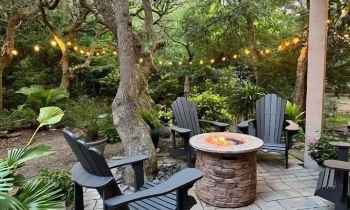 Surf City Apartment | Higher Altitude | Cozy Downstairs Apt. Close to the Beach in Surf City, NC