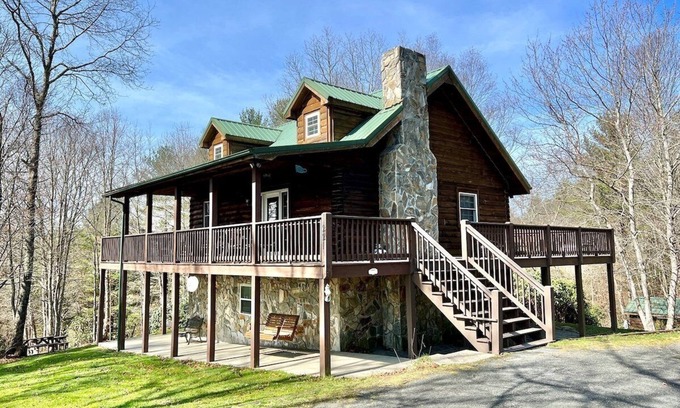 West Jefferson House | Higher Ground - West Jefferson, NC