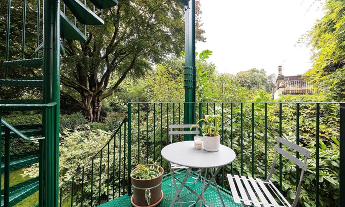 Highgate Apartment | Highgate Haven, by Veeve