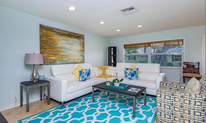 Highland Beach Villa | Highland Beach Retreat- Short walk to beach