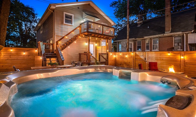 Cherokee Triangle House | Highlands Magic! 5 bed, 2 ba, HOT TUB!