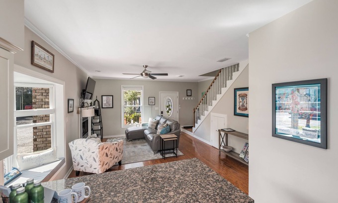 Seville Historic District House | Highly rated 2 BR townhouse steps from DT, and near beaches. Open Labor Day!