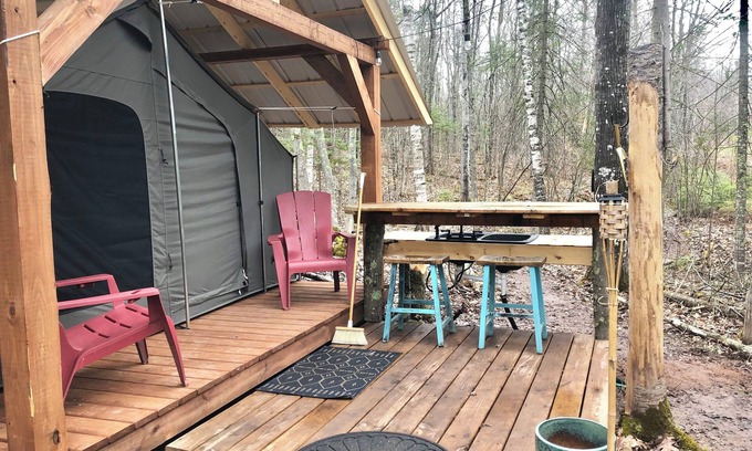 Bayfield RV Rental | Hike-In Glamping in Bayfield Wisconsin - Sailor Springs Glamping