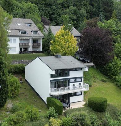 Niedersfeld House | Hillebachsee