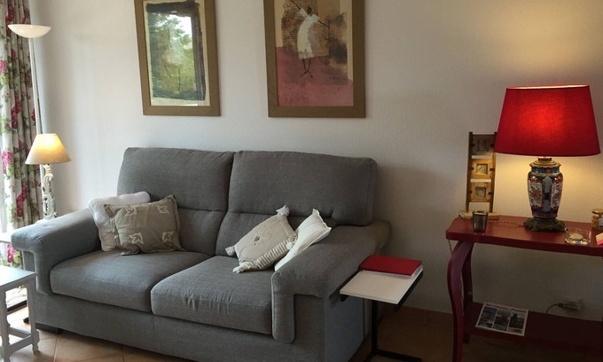Estanove Apartment | Hills of Estanove: charming apartment-calm-comfort-swimming pool