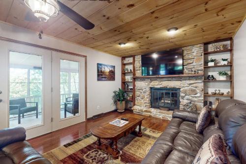 Helen House | Hillside Cottage