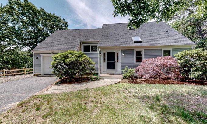 Centerville House | Hillside Dream