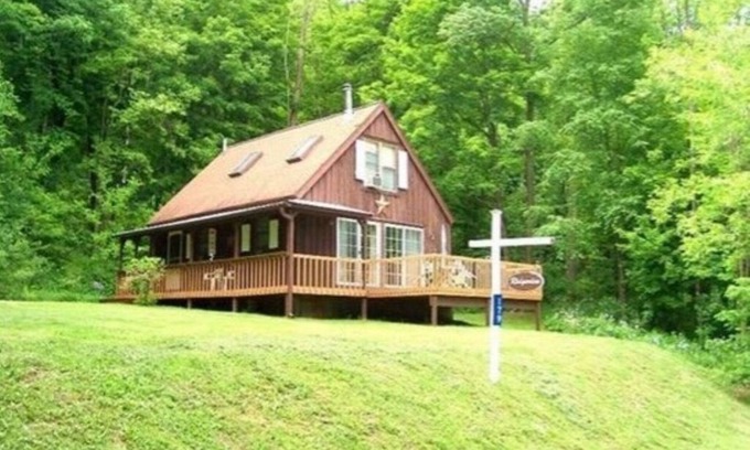 Milford House | Hillside Haven: Minutes from downtown Cooperstown and Cooperstown Dreams Park