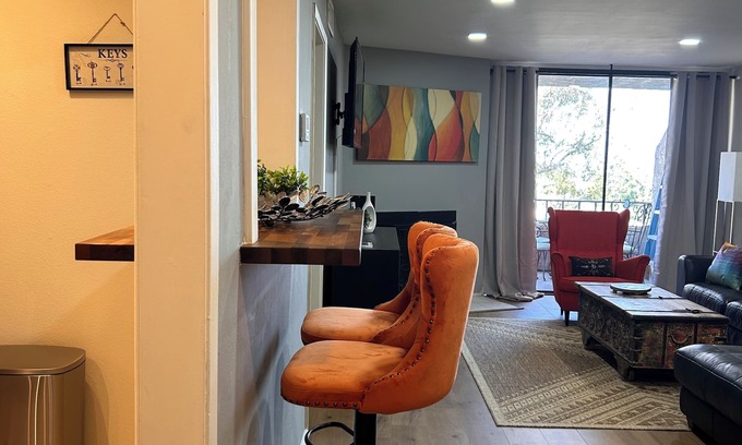 Monterey Hills Condo | Hillside + View+ First Level + Pool + Remodeled!nClose to USC Keck & Attractions