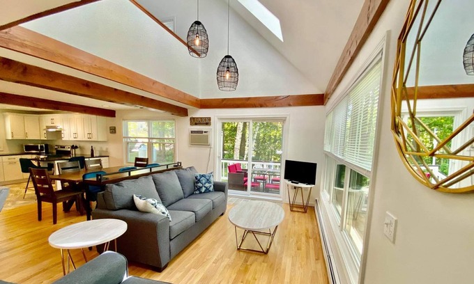 Meredith House | Hilltop Lakeview Retreat! - Lakeview home close to downtown, Fall & Winter outdoor activities...