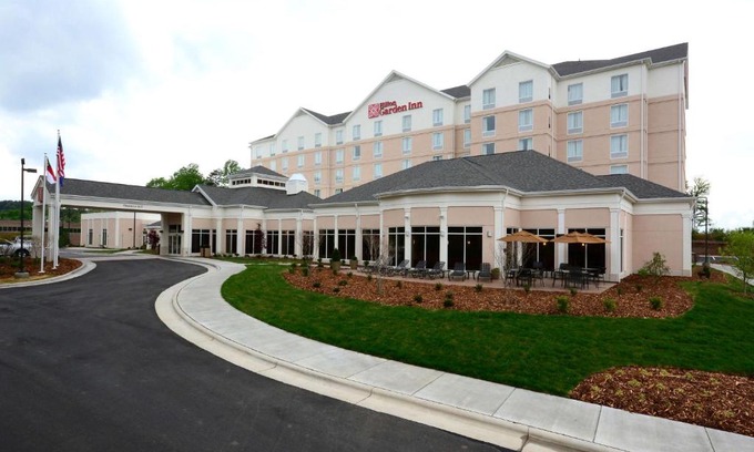 Greensboro Hotel | Hilton Garden Inn Greensboro Airport