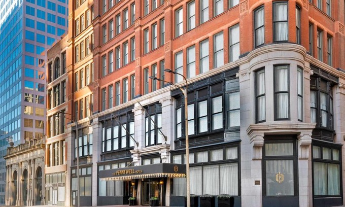 Downtown St. Louis Hotel | Hilton Pennywell St Louis at the Arch