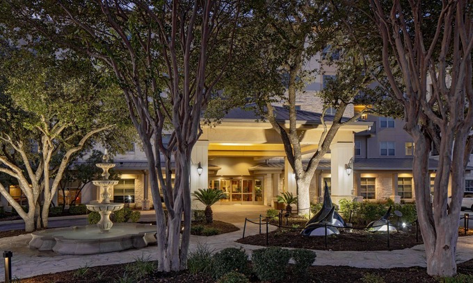 West San Antonio Hotel | Hilton San Antonio Hill Country