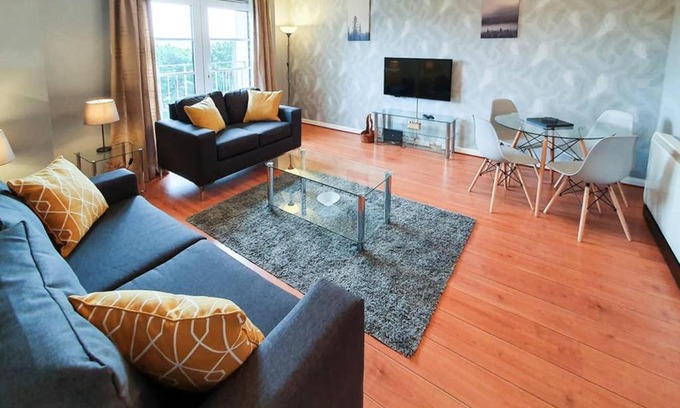Rosyth Apartment | Hilton Wynd Apartment