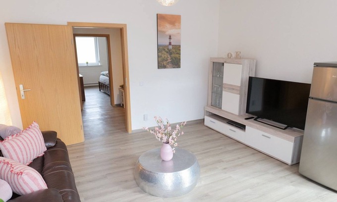 Wismar Apartment | Hinter dem Lembkenhof mit Parkplatz & Terrasse - Abc429 - Hinterm Lemkenhof mit Parkplatz & Terrasse
