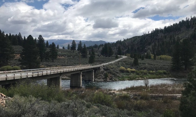 Truckee Apartment | Hirschdale Hideaway on the Truckee River - Fly Fishing, Skiing, Hiking, Biking