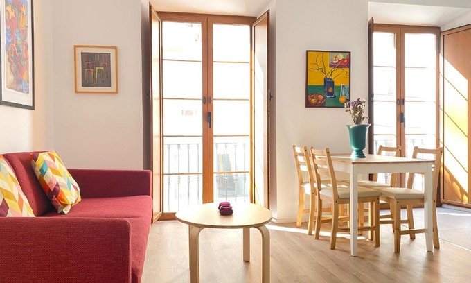 San Bernardo Apartment | Hispalis Menendez Pelayo