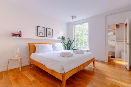 Shoreditch Apartment | Historic 1BD Flat in the Heart of Shoreditch