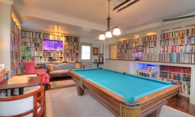 Geneva House | Historic 98 Fire Pit, Game Room, & Dog Friendly