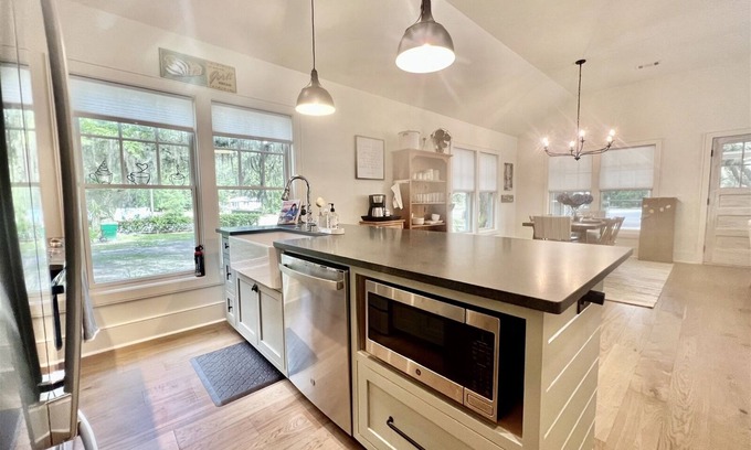 Old Town Bluffton House | Historic Bluffton Getaway!