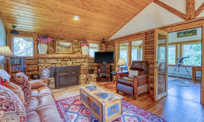 Estes Park Cabin | Historic cabin with mountain views, private W/D, & furnished deck
