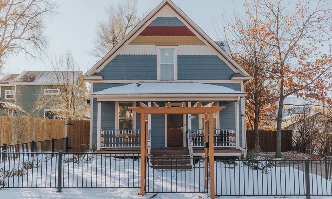 Central Colorado Springs House | Historic Charm Meets Modern Comfort ❖ Spa, Fire Pit & Hot Tub Near DT