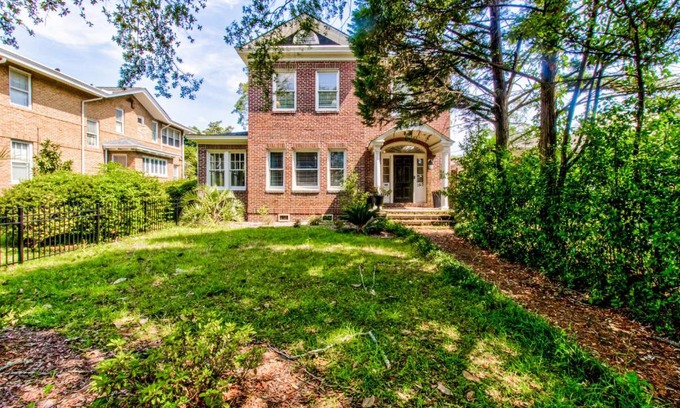 Wilmington House | Historic Charmer