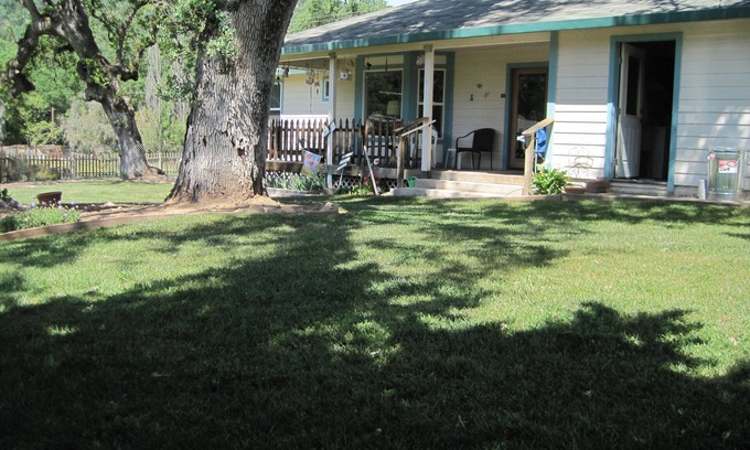 Lotus House | Historic Coloma Gold Site! Raft the American River, visit Gold Country Wineries