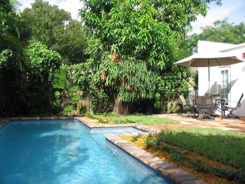 Flamingo Parks House | Historic Cottage With Private Pool! Home