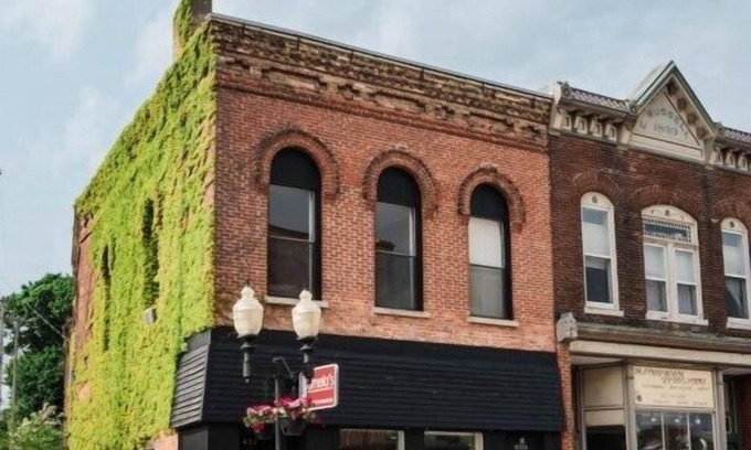Manistee Apartment | Historic Downtown Manistee Apartment