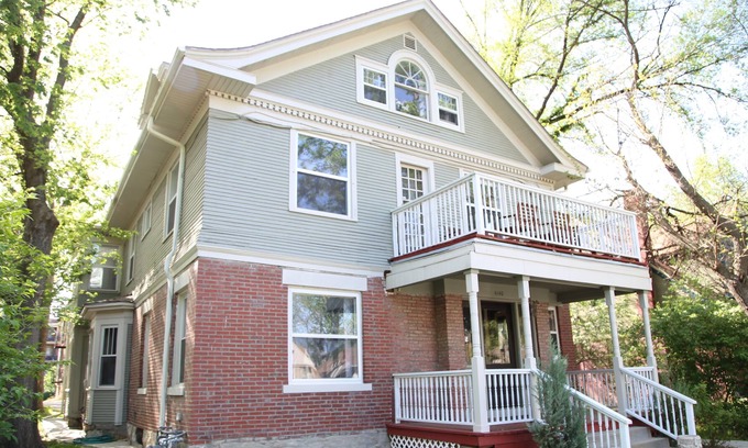Southmoreland House | Historic Family Getaway 9,10,11
