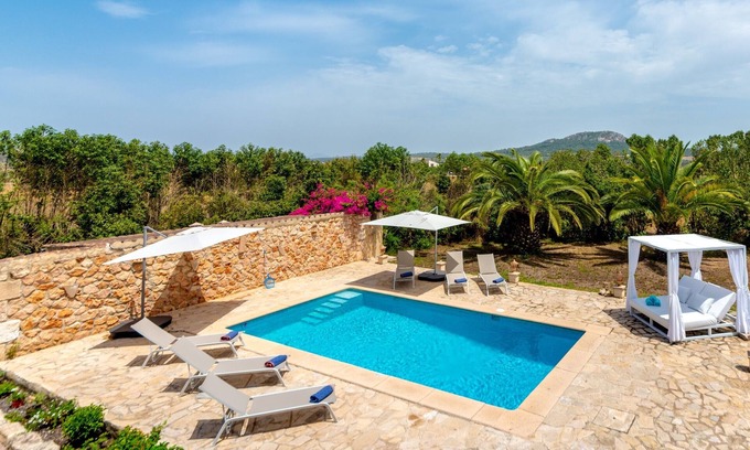 Sineu House | Historic finca "La Linda" with pool and absolute privacy