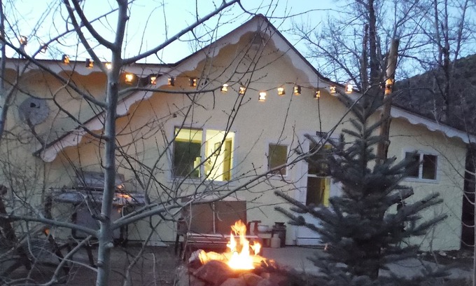Buena Vista House | Historic Granite Home on the Arkansas River.