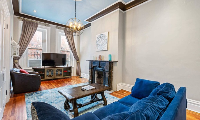 Manchester House | Historic Manchester Charming Victorian Townhouse Sleeps 11