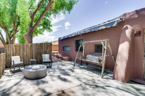Taos House | Historic Millicent Rogers Guest House with Hot Tub