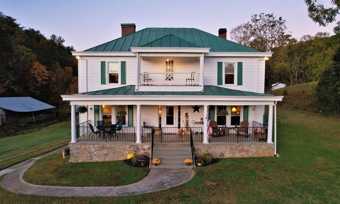 Boones Mill Other | Historic Pre-Civil War Log Farmhouse in the Country with Creek access.