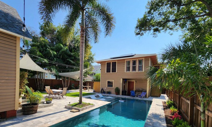 Historic Uptown House | Historic Rawls House of St Pete
