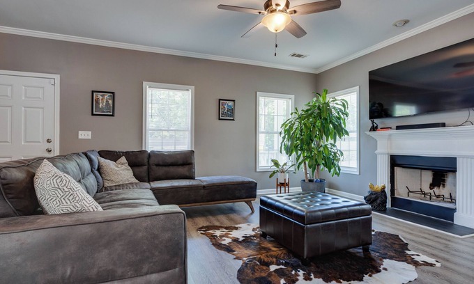 Sylvan Hills House | Historic, Rustic two level home- South Atlanta