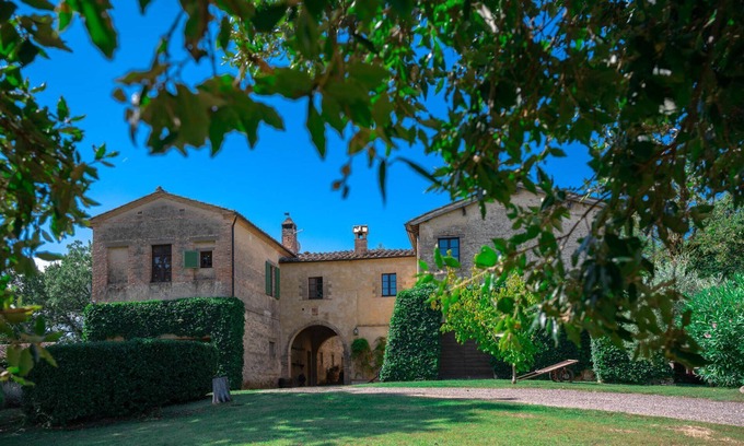 Buonconvento Villa | Historic villa in Vald d'Orcia