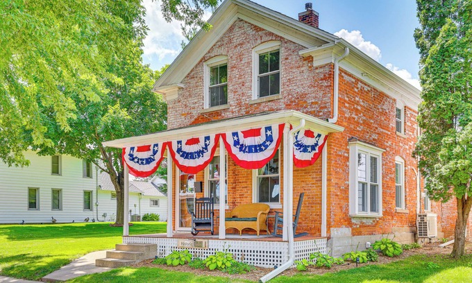 Wabasha House | Historic Wabasha Home w/Patio in Downtown!