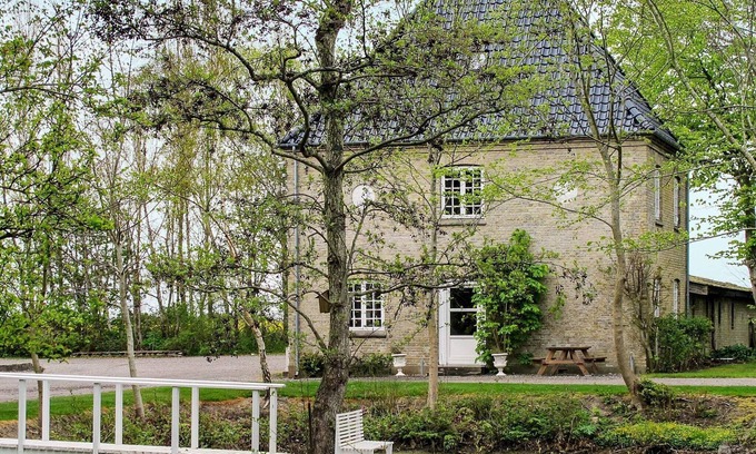 Dannemare House | Historic Water Tower Retreat-By Traum