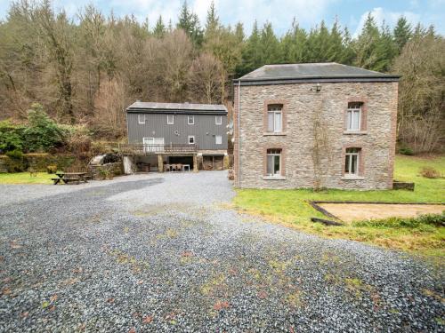 Bohan sur Semois House | Historic Watermill in Bohan