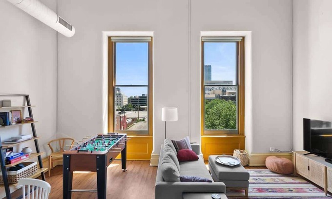 Downtown Louisville Apartment | Historic Whiskey Row Lofts in Heart of Downtown