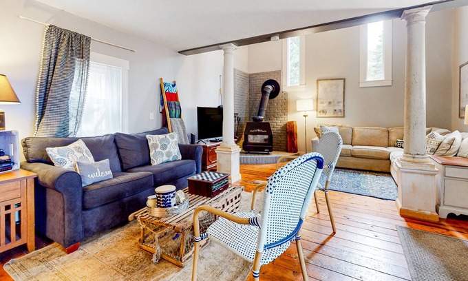 West Hartford House | Historical home overlooking the river, walk to the village & covered bridge