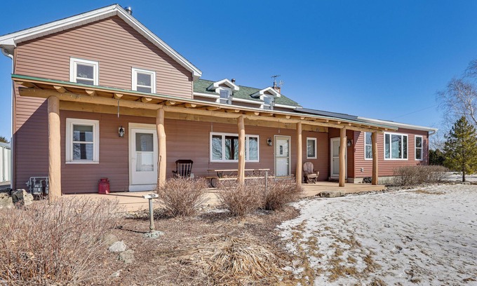 Rubicon Cabin | Historical Log Cabin on 80 Acres in Hartford!