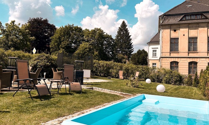 Grossschoenau House | Historische Jugendstilvilla am Zittauer Gebirge im Textildorf Großschönau