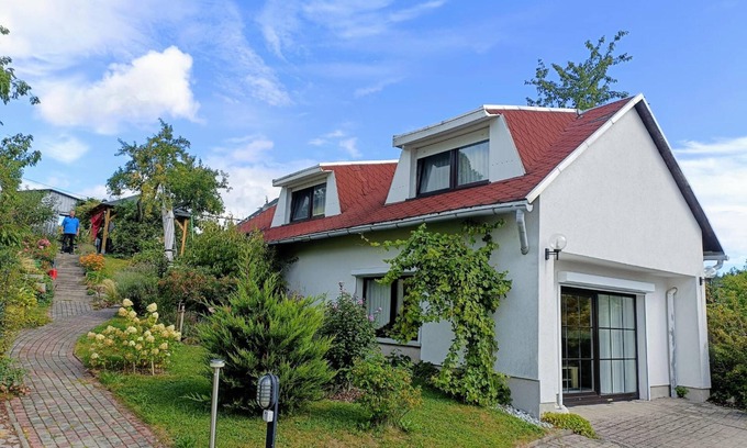 Emsetal House | Holiday home with garden in Thuringian Forest