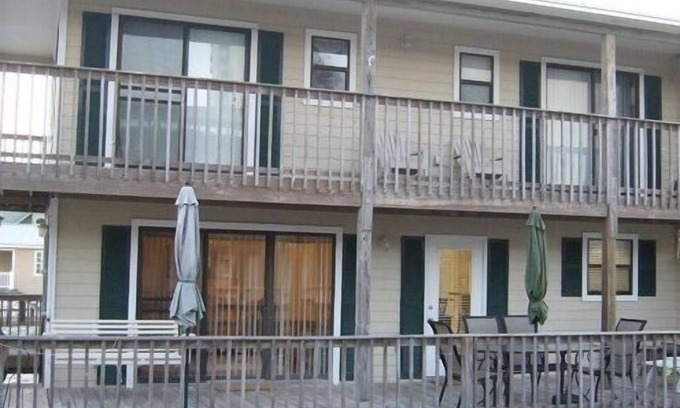 Gulf Shores Condo | Hobbie's Hideaway - Fall Dates Available